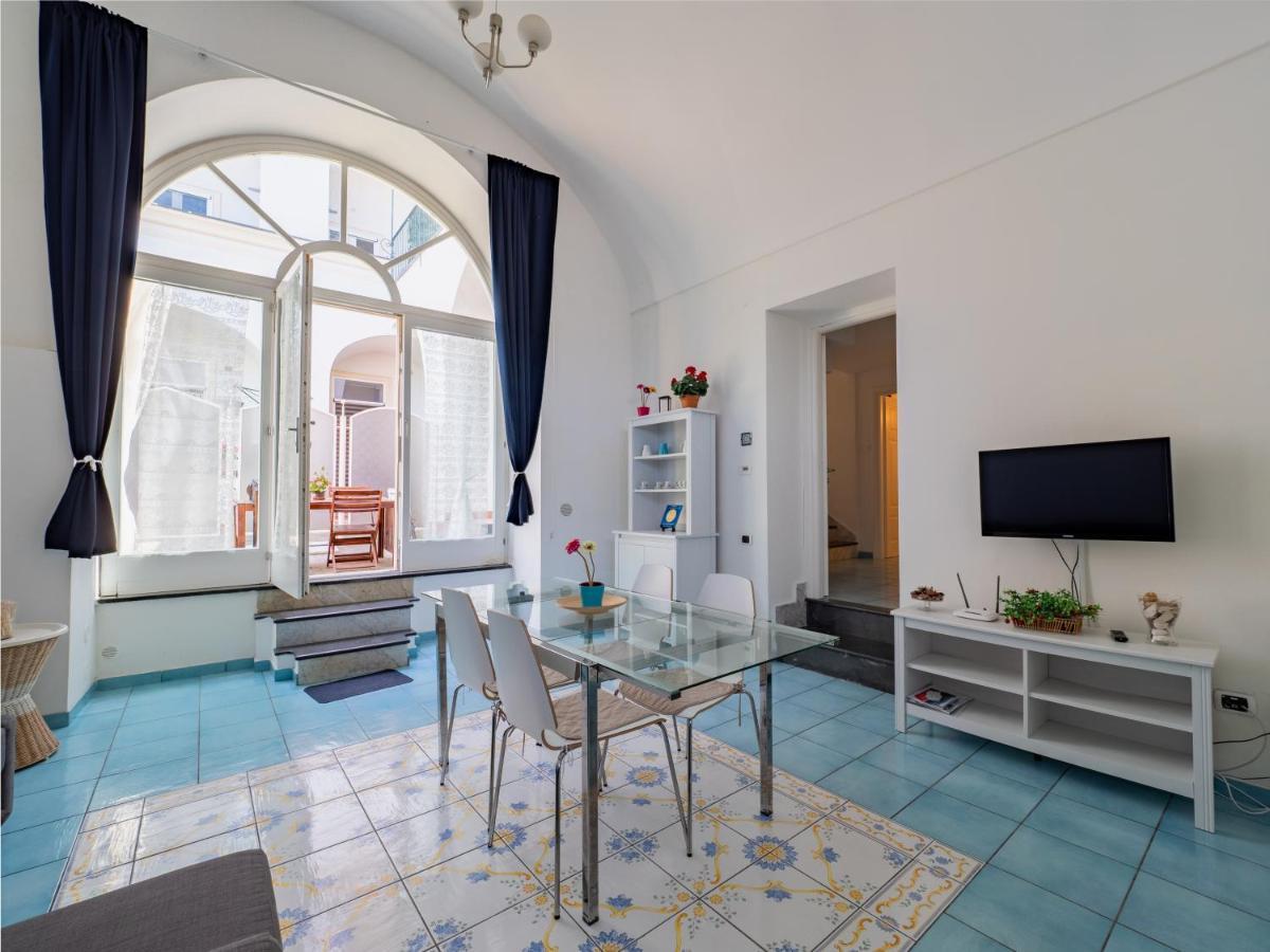 Apartamento Antica Residenza la Vela Meta Exterior foto